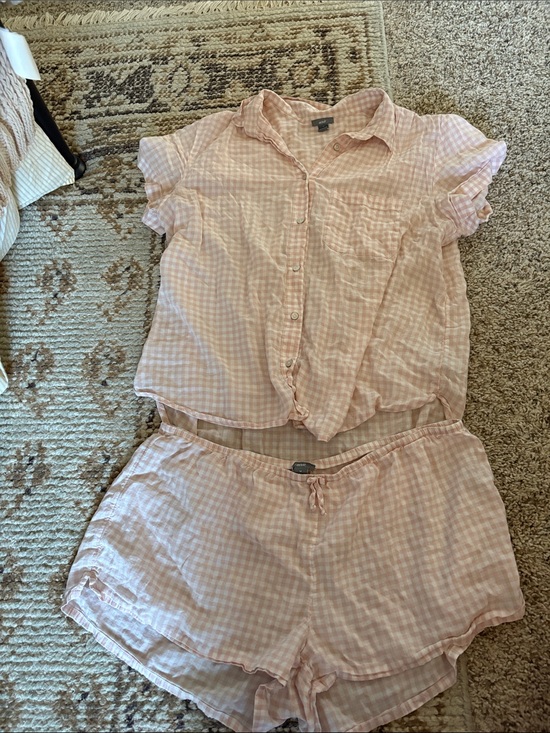 aerie Other - aerie Pink Gingham Pajama Set - Button-Up Top & Drawstring Shorts